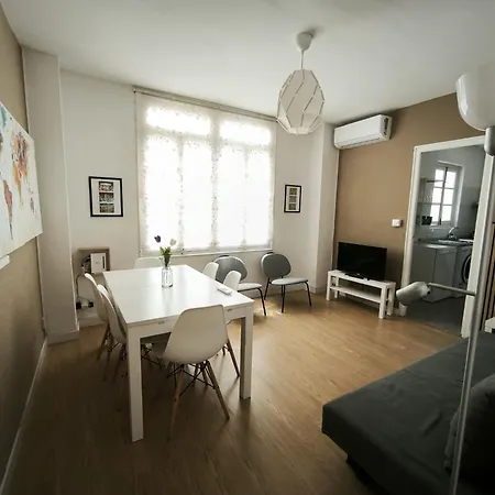 Apartment Florit Flats - The Ausias March